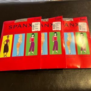 Spanx Footless body shaping Pantyhose 3 pack Bundle Spice Color Size C NWT